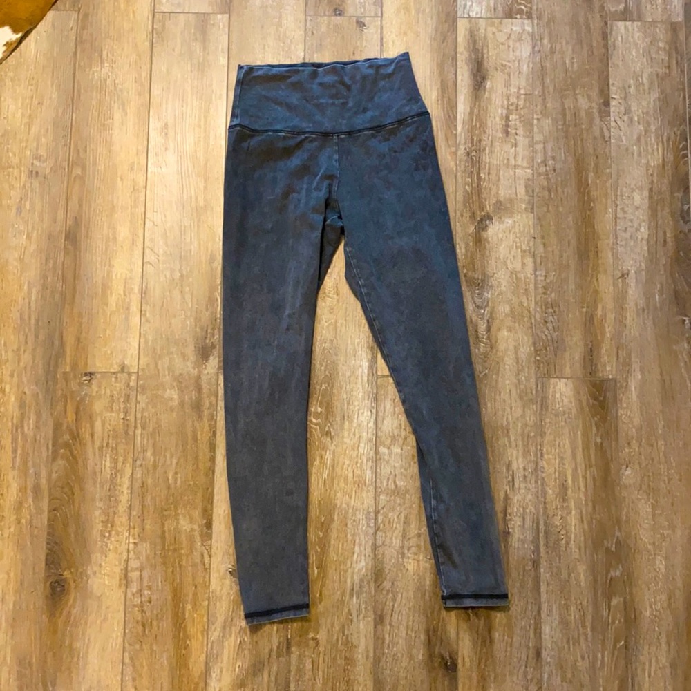 🌻 3 for $30 | AERIE distressed leggings BNWOT
